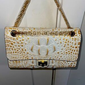 Brand new shoulder bag made with croc embossed PU leather.